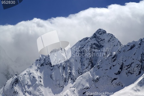 Image of Mountains in cloud