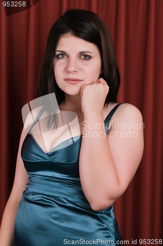 Image of Brunette