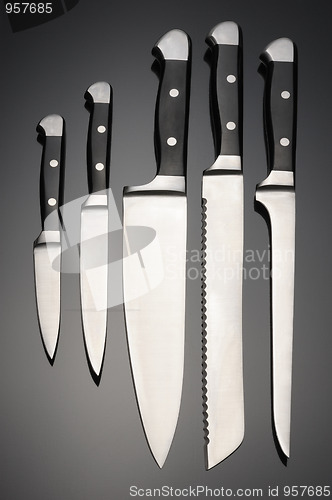 Image of Set of kitchen knives