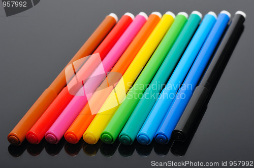 Image of Colored felt pens