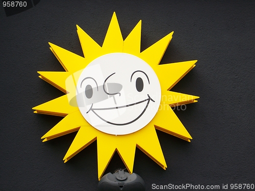 Image of The sun - a happiness symbol