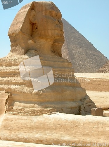 Image of Great Sphinx and Khufu Pyramid, Giza, Egypt