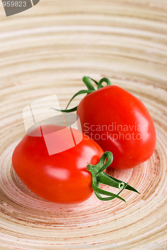 Image of two tomatoes