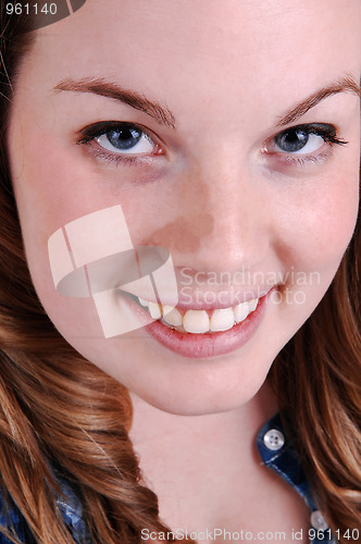 Image of Face shoot of young girl.