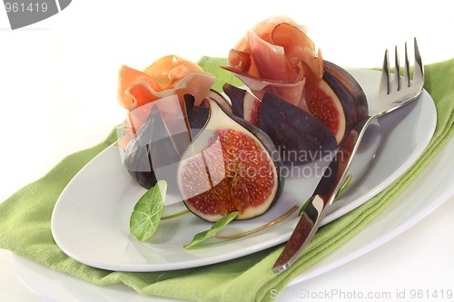 Image of Figs with ham