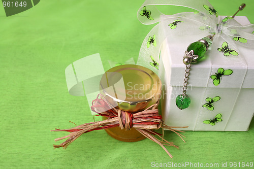 Image of Box and Honey Jar