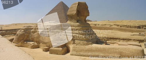 Image of Great Sphinx, Great Pyramid.  Giza, Egypt.