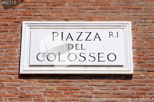 Image of Piazza del Colosseo in Rome, Italy