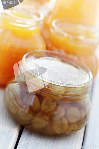 Image of yellow fruits jam