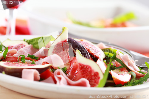 Image of Vegetable salad with fresh figs