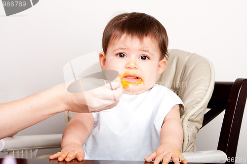 Image of Baby dislikes food