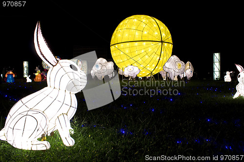 Image of rabbit lantern looking the moon for the Moon Festival