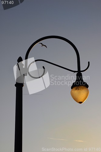 Image of Lamppost & Bird