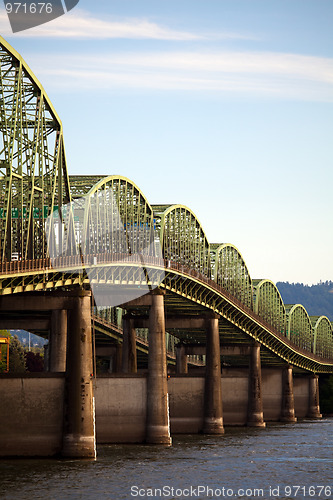 Image of Old interstate bridge in Oregon