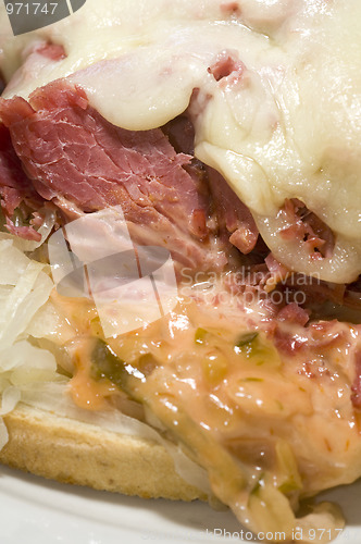 Image of reuben sandwich close up