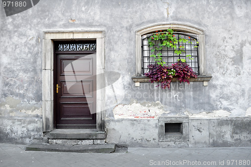 Image of Simple old house facade.
