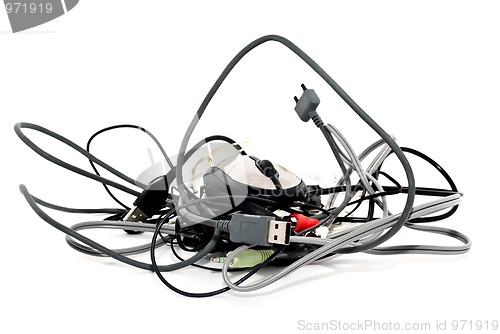 Image of Heap of twisted wires and a mouse