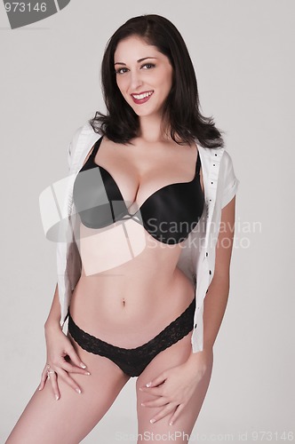 Image of Brunette