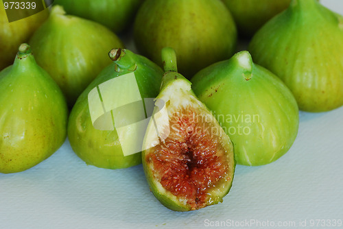 Image of Ripe figs