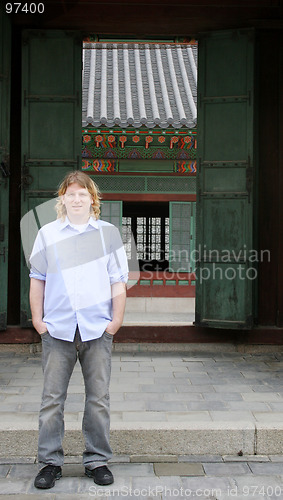 Image of Tourist at a Korean palace