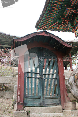 Image of Korean palace