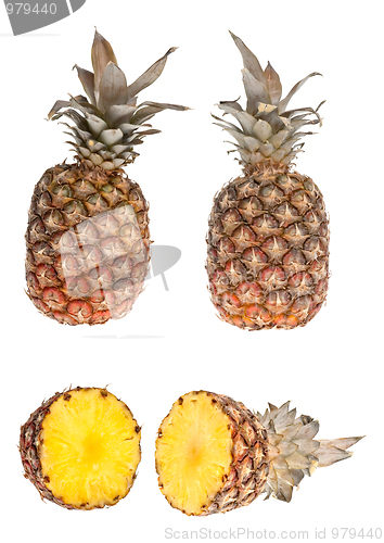 Image of Whole and half pinapple