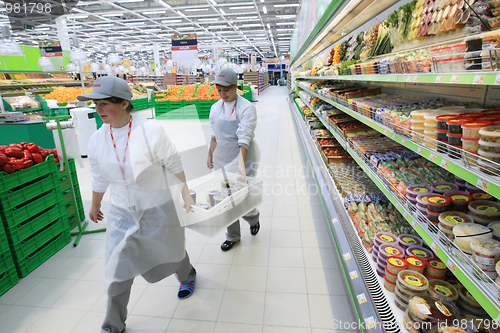 Image of Worker in supermarket