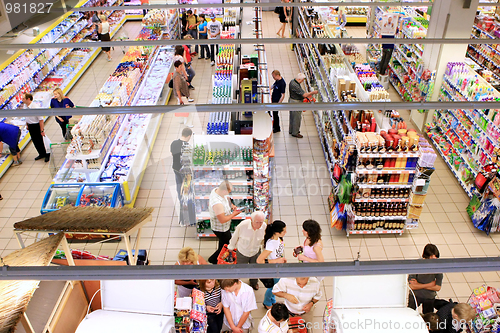 Image of supermarket