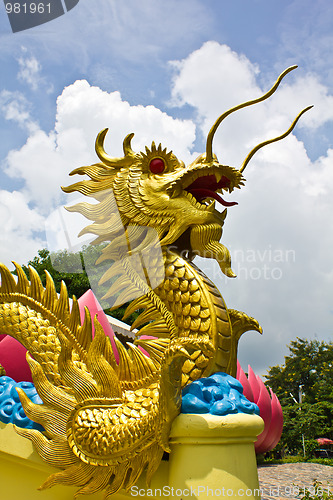 Image of Golden dragon statue 