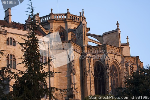 Image of a wing of the Cathedral of Auch