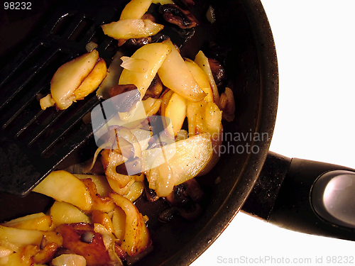 Image of Potato fried with mushrooms and an onions