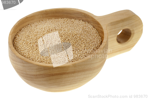 Image of scoop of amaranth grain