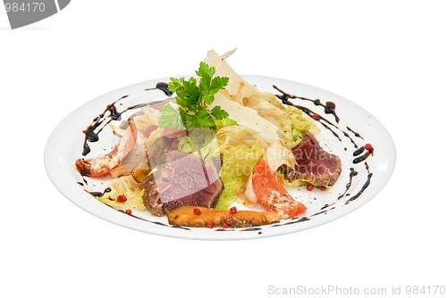 Image of salad with roast beef