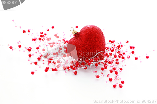 Image of red heart ball