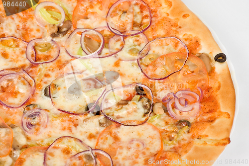 Image of vegetable pizza