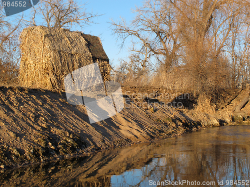 Image of blind for waterfowl hunting