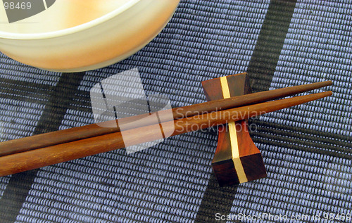 Image of Chopsticks and bowl