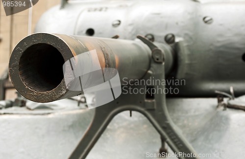 Image of Tank cannon close up.