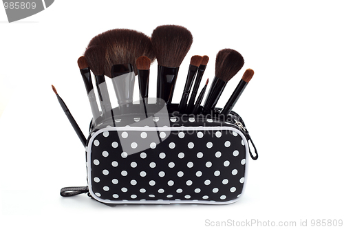 Image of make-up brushes