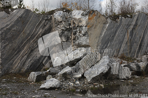 Image of marble quarry 7