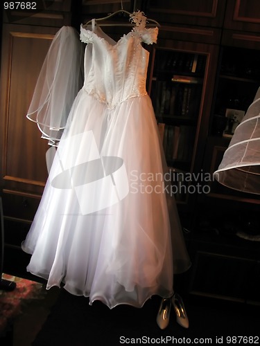 Image of wedding dress