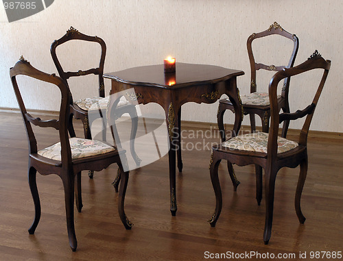 Image of table and four chairs