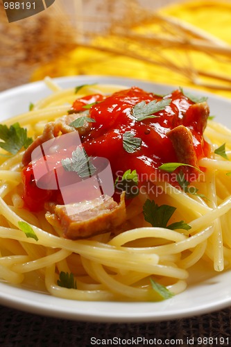 Image of Spaghetti with tomato sauce