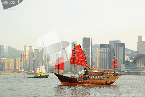 Image of tourist junk in Hong Kong