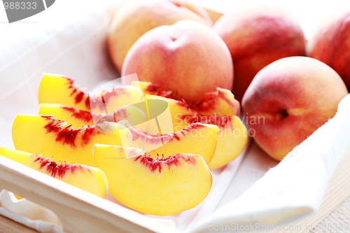 Image of fresh peaches