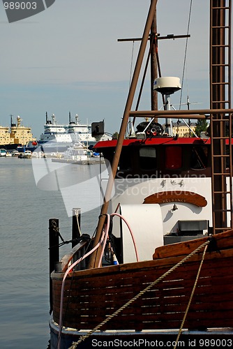 Image of Fisher boat at Helsinki waterfront