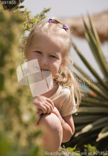 Image of blonde smiling girl