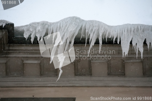 Image of icicles on roof