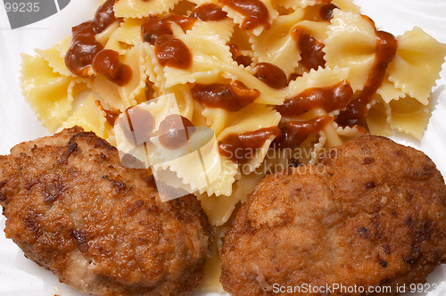 Image of Bow pasta and rissole