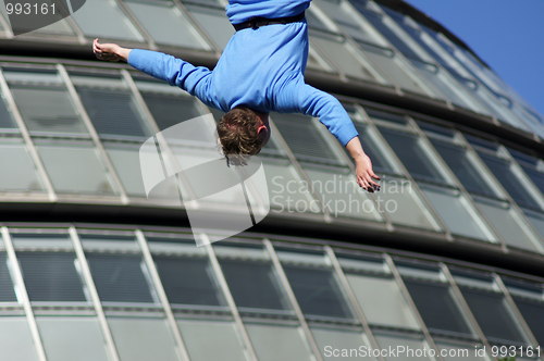 Image of Bungee Jumper At The Rat Race Urban Adventure Event In The City Of London 25th September 2010
